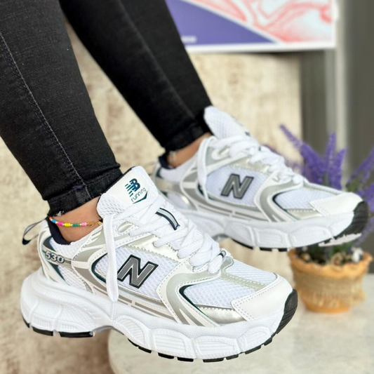 New Balance 530